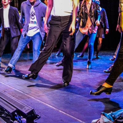 DANCE